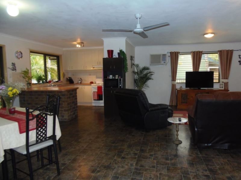 59 Bombala Crescent, Rainbow Beach QLD 4581