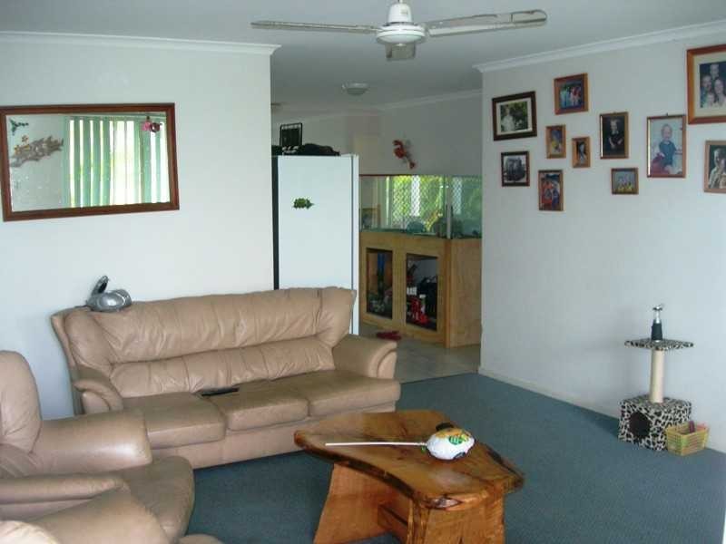 49 Bombala Crescent, Rainbow Beach QLD 4581