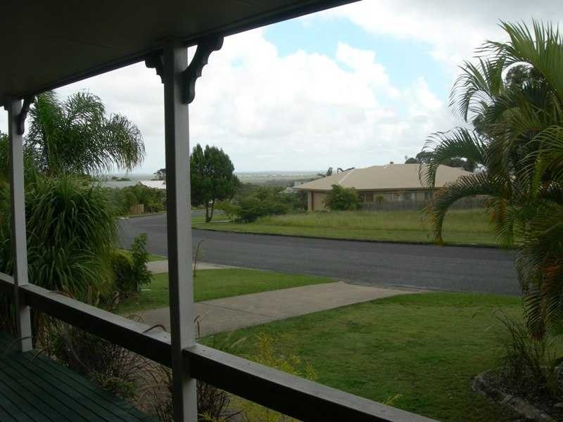 49 Bombala Crescent, Rainbow Beach QLD 4581