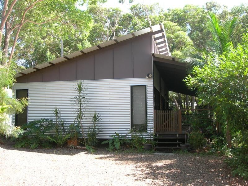 3 Belle Court, Rainbow Beach QLD 4581