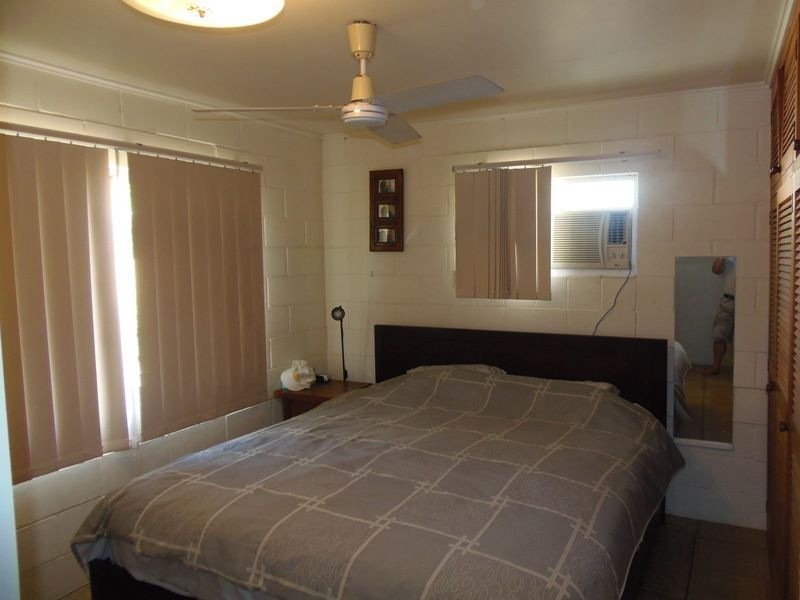 10 Larapinta Court, Rainbow Beach QLD 4581