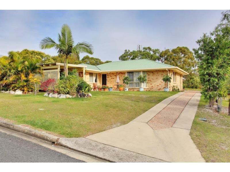 73 Bombala Crescent, Rainbow Beach QLD 4581