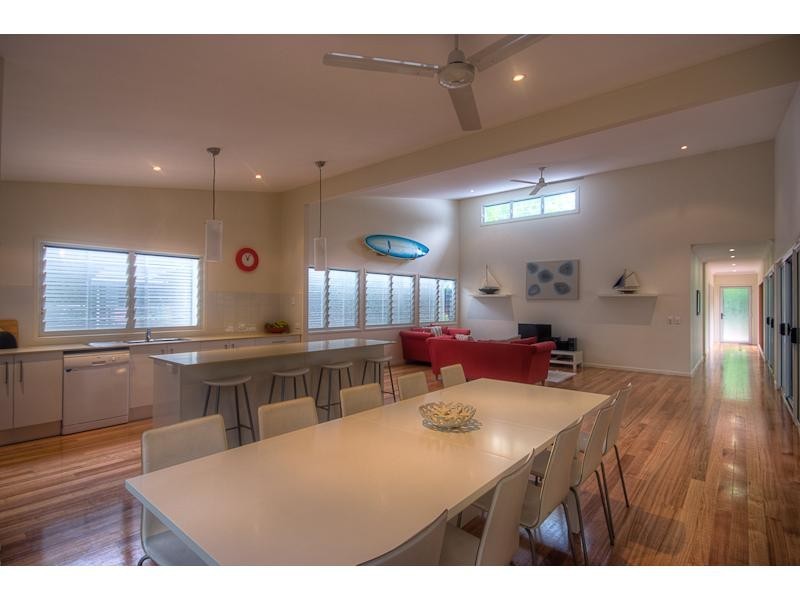 19 Satinwood Drive, Rainbow Beach QLD 4581