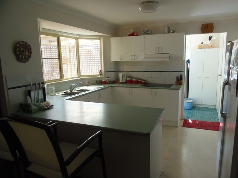 21 Bomburra Court, Rainbow Beach QLD 4581