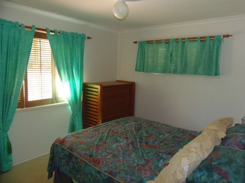 21 Bomburra Court, Rainbow Beach QLD 4581