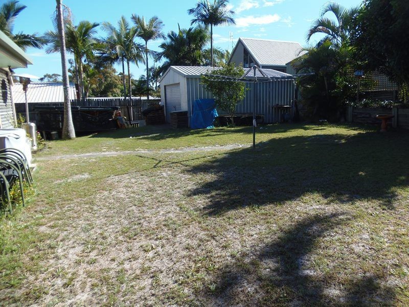 21 Bomburra Court, Rainbow Beach QLD 4581