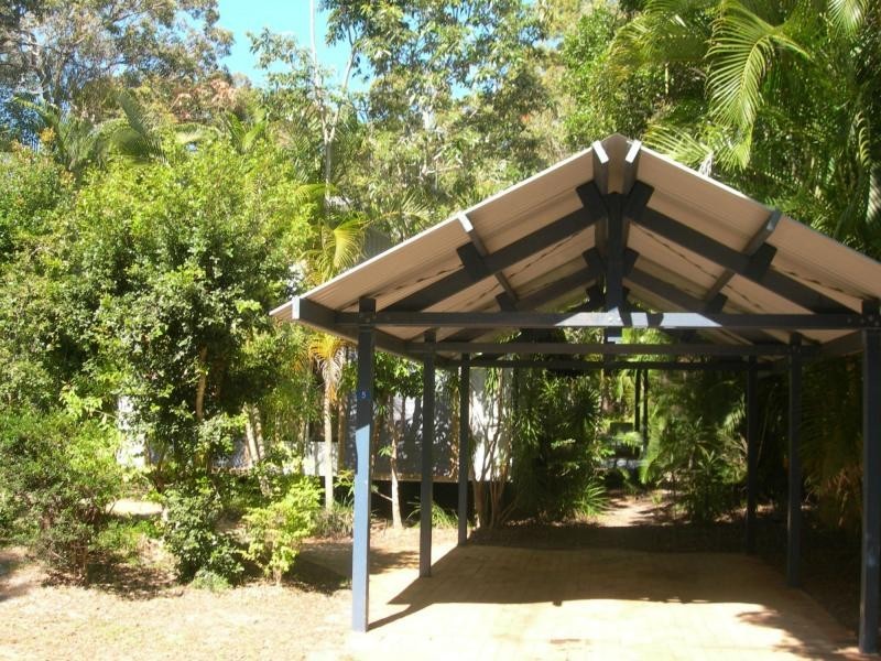 5 Orania Road, Rainbow Beach QLD 4581