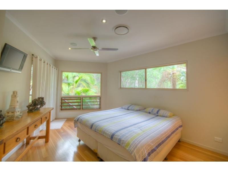 29 Bomburra Court, Rainbow Beach QLD 4581