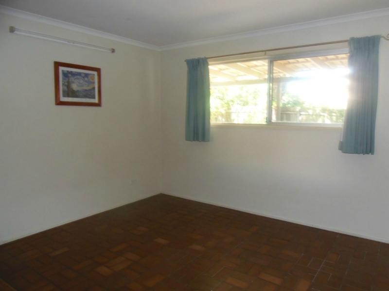 8 Cooloola Drive, Rainbow Beach QLD 4581