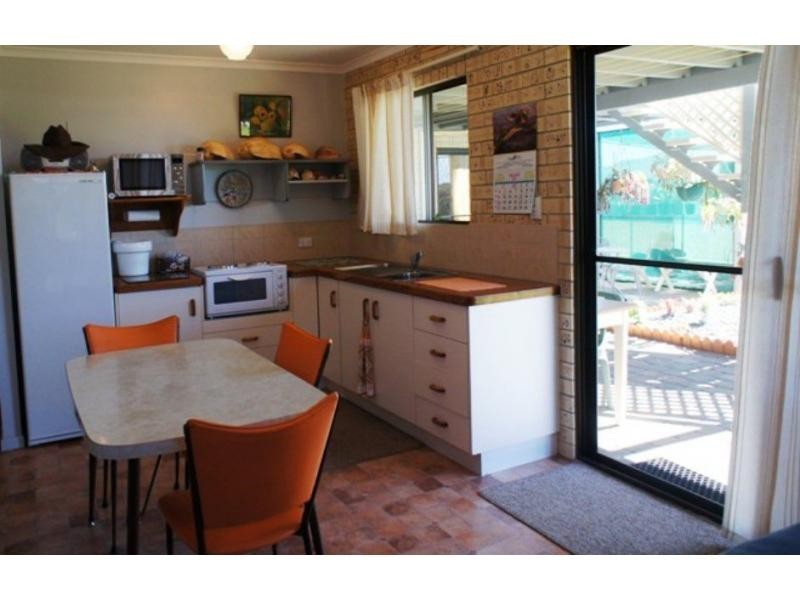 69 Endeavour Drive, Cooloola Cove QLD 4580