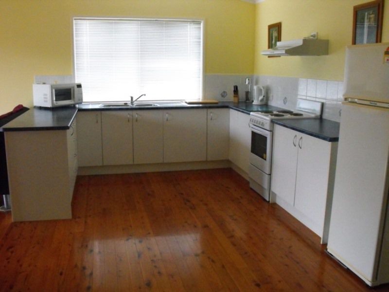 52 Bayside Road, Cooloola Cove QLD 4580