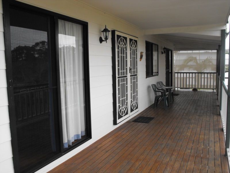 52 Bayside Road, Cooloola Cove QLD 4580