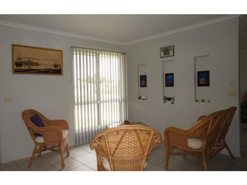 25 Dreadnought Avenue, Cooloola Cove QLD 4580