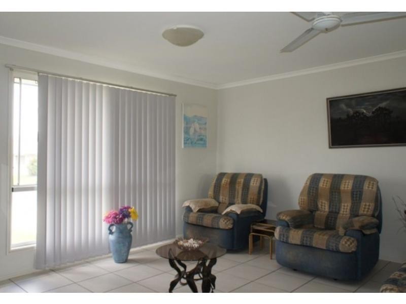 25 Dreadnought Avenue, Cooloola Cove QLD 4580