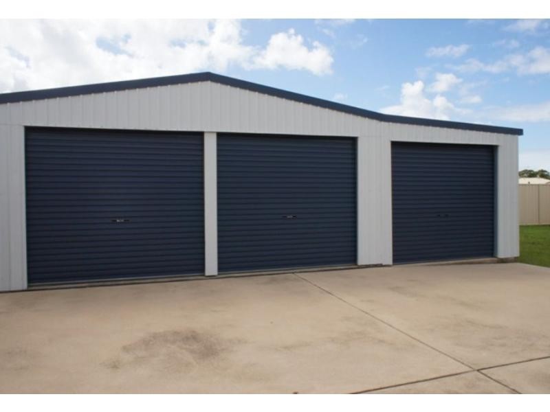 25 Dreadnought Avenue, Cooloola Cove QLD 4580