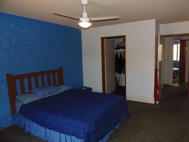 2/2 Cypress Avenue, Rainbow Beach QLD 4581