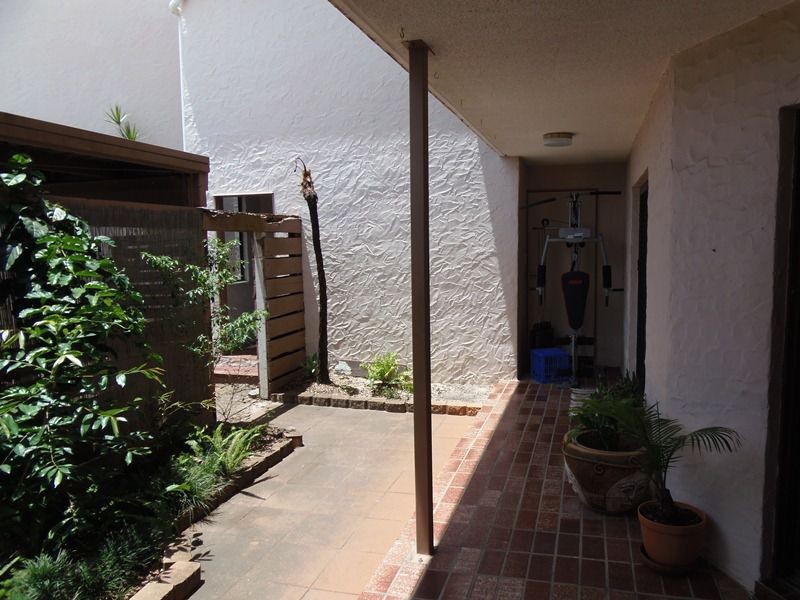 2/2 Cypress Avenue, Rainbow Beach QLD 4581