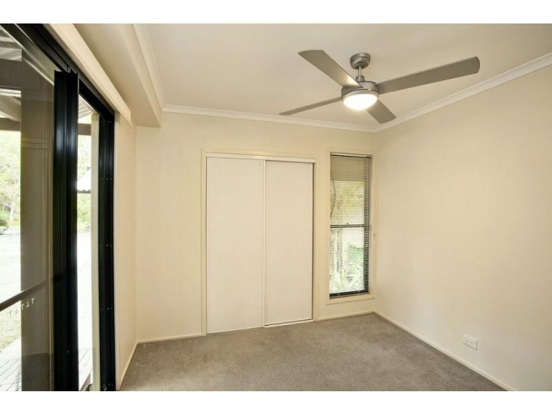 6 Orania Street, Rainbow Beach QLD 4581