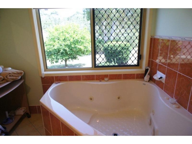 28 Tom Thumb Court, Cooloola Cove QLD 4580