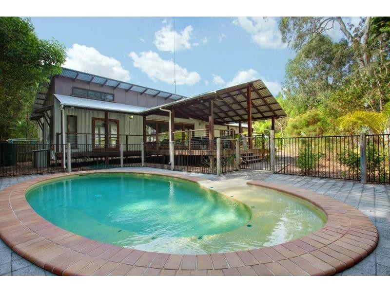 21 Satinwood Drive, Rainbow Beach QLD 4581