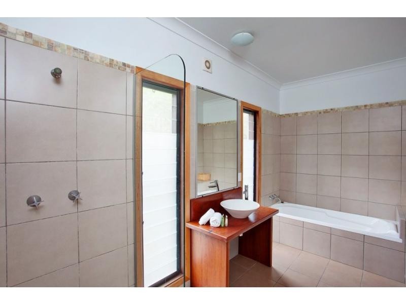 21 Satinwood Drive, Rainbow Beach QLD 4581