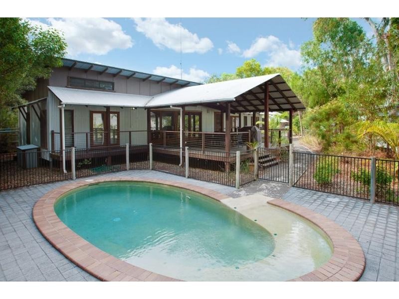 21 Satinwood Drive, Rainbow Beach QLD 4581