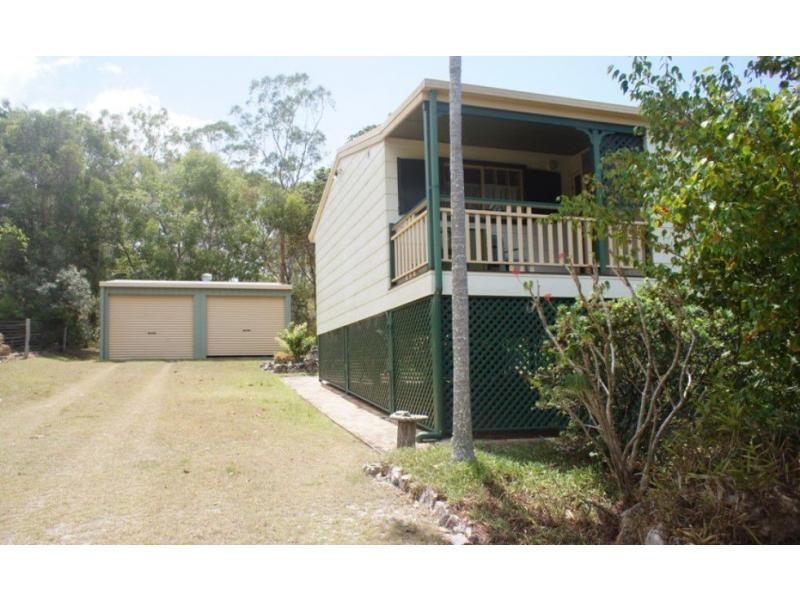 104 Endeavour Drive, Cooloola Cove QLD 4580
