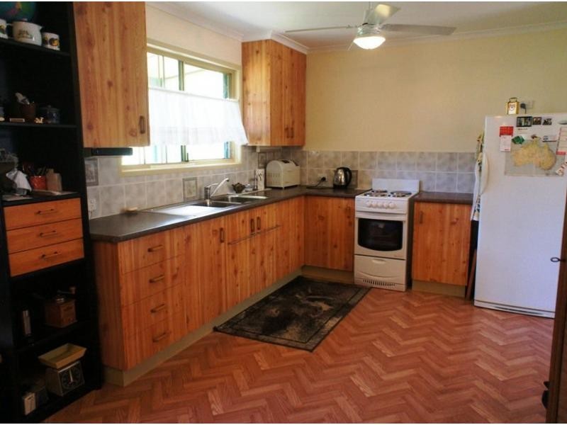 104 Endeavour Drive, Cooloola Cove QLD 4580