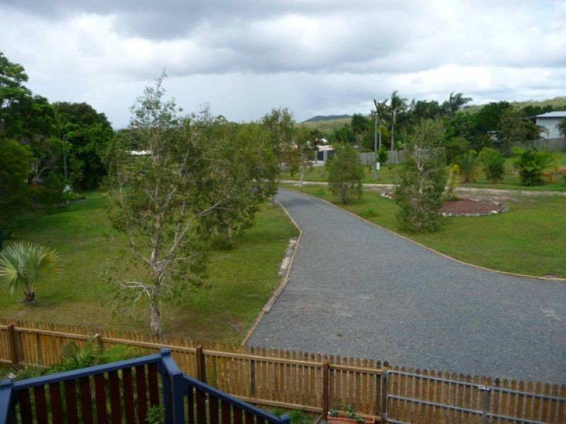 4 Nina Court, Cooloola Cove QLD 4580