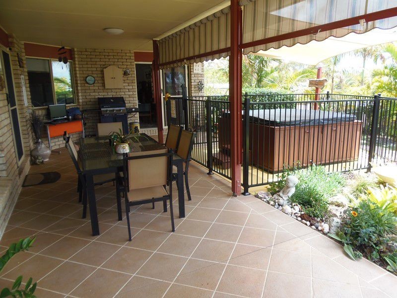 54 Bombala Crescent, Rainbow Beach QLD 4581