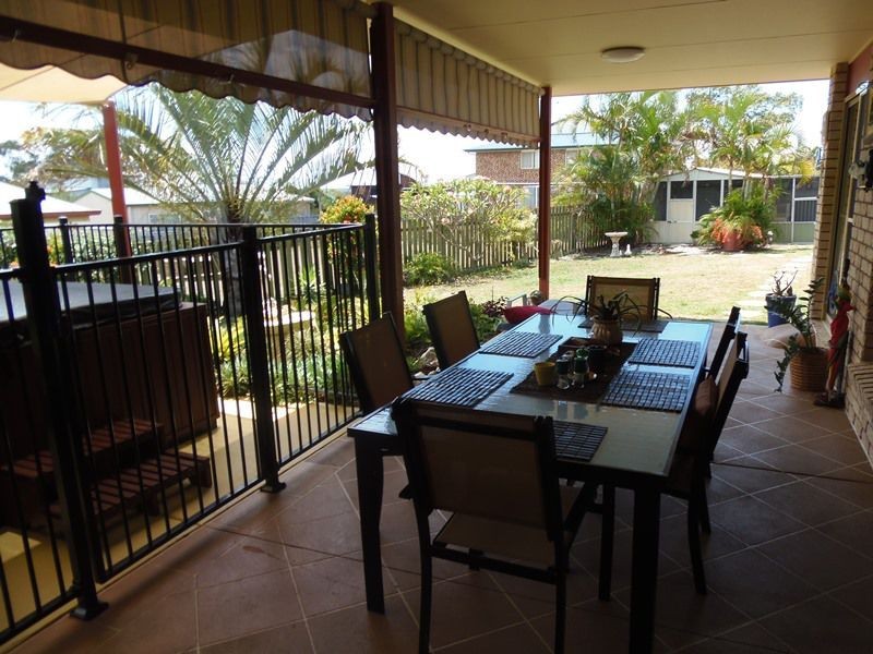 54 Bombala Crescent, Rainbow Beach QLD 4581