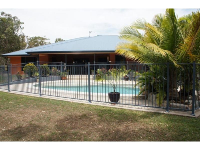 3 Hawk Court, Cooloola Cove QLD 4580