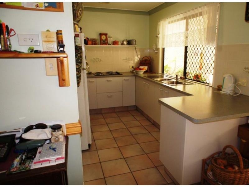 11 Beagle Avenue, Cooloola Cove QLD 4580