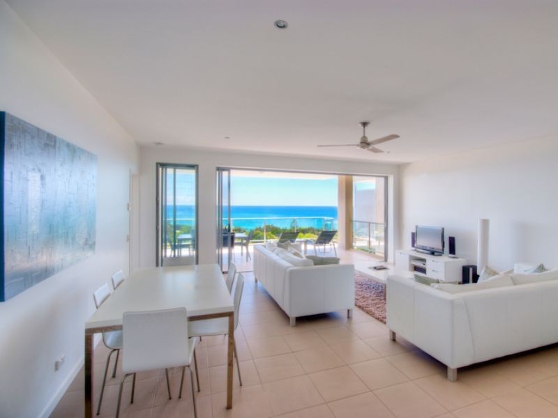 Unit 3/5 Ocean View Parade, Rainbow Beach QLD 4581