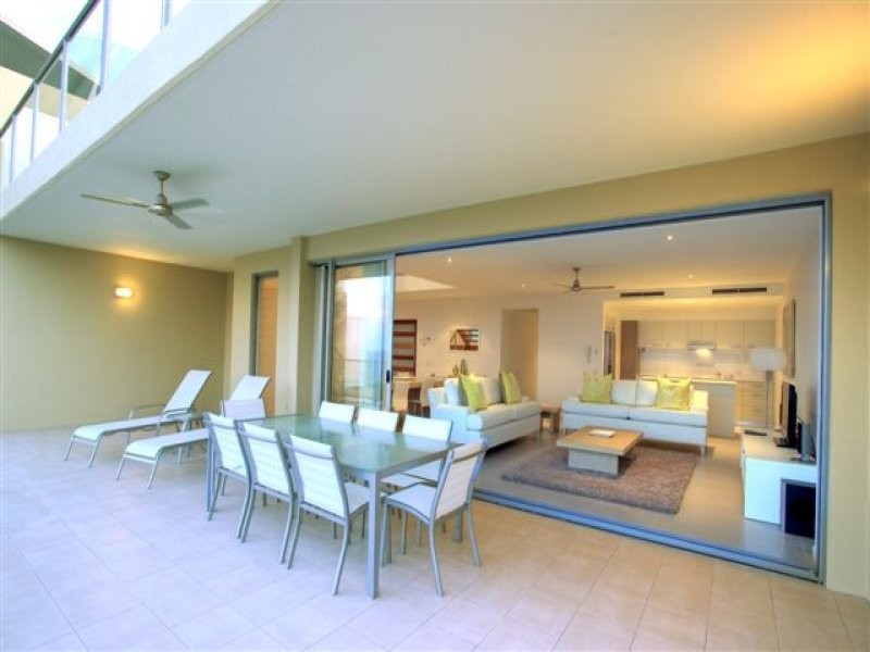 Unit 3/5 Ocean View Parade, Rainbow Beach QLD 4581