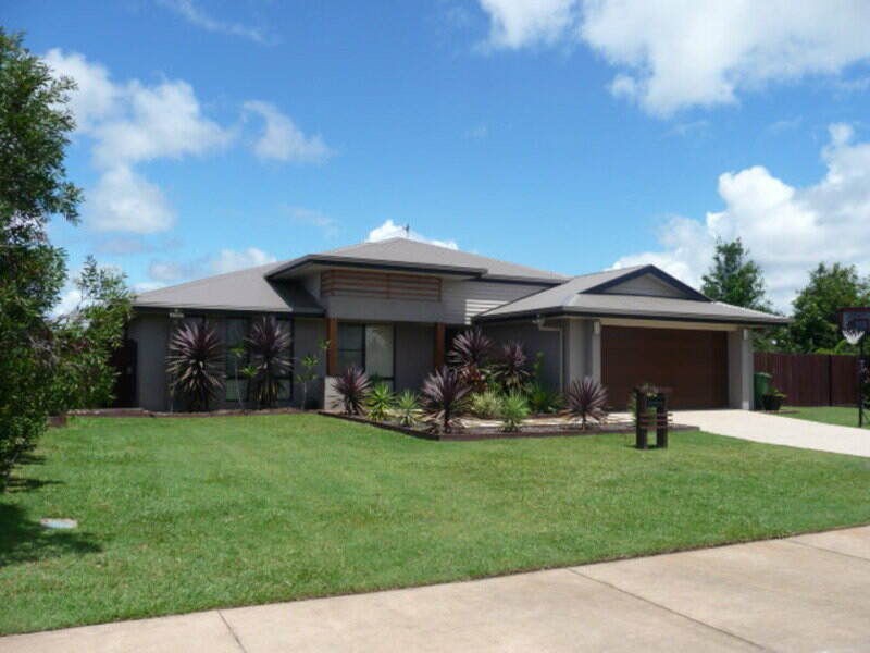 52 Creekside Esplanade, Cooloola Cove QLD 4580
