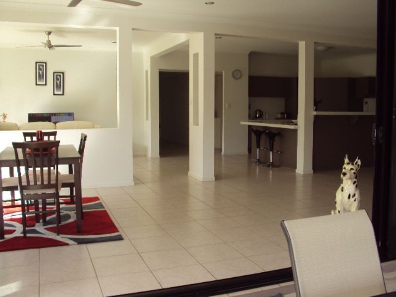 52 Creekside Esplanade, Cooloola Cove QLD 4580