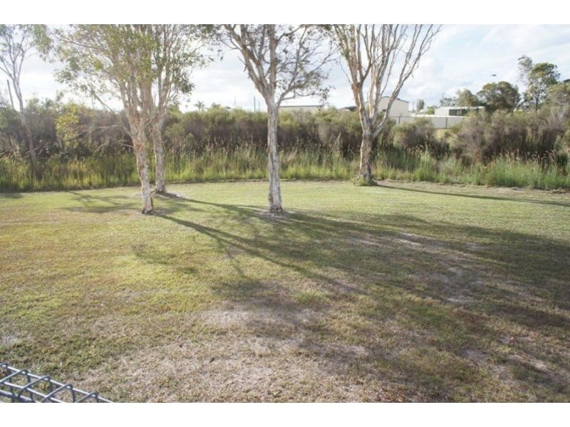 35 Mariposa Place, Cooloola Cove QLD 4580