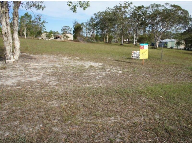 5 Endeavour Drive, Cooloola Cove QLD 4580