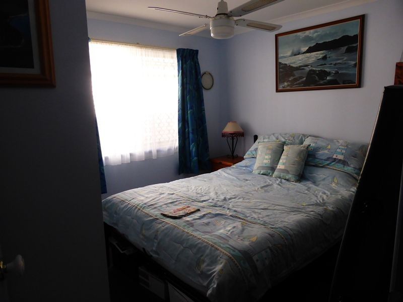 5 Hakea Place, Rainbow Beach QLD 4581