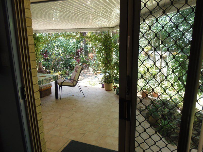 5 Hakea Place, Rainbow Beach QLD 4581