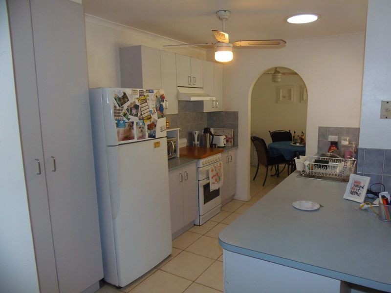 23 Bomburra Court, Rainbow Beach QLD 4581