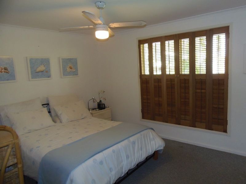 23 Bomburra Court, Rainbow Beach QLD 4581