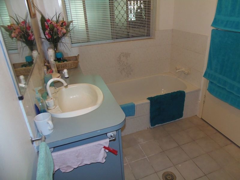 23 Bomburra Court, Rainbow Beach QLD 4581