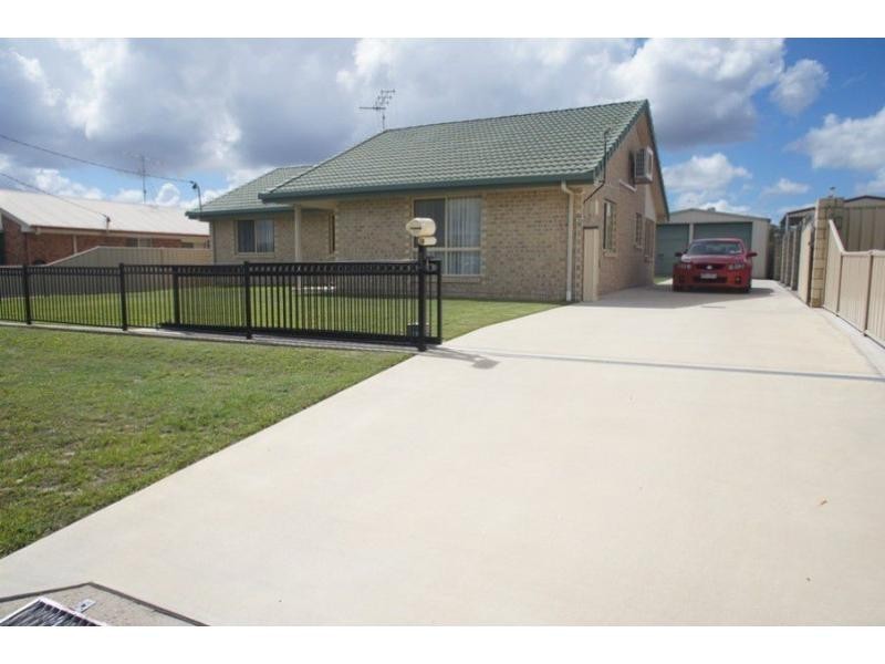 63 Marco Polo Drive, Cooloola Cove QLD 4580