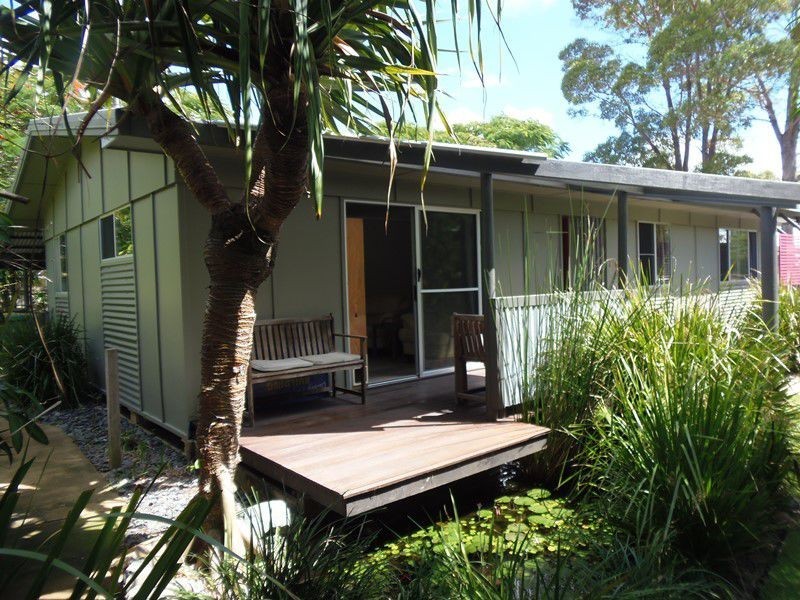 18 Green Valley Drive, Rainbow Beach QLD 4581