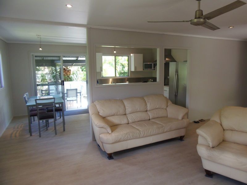 18 Green Valley Drive, Rainbow Beach QLD 4581