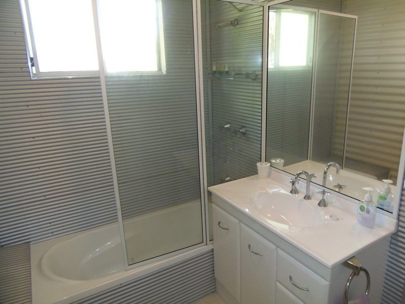 18 Green Valley Drive, Rainbow Beach QLD 4581