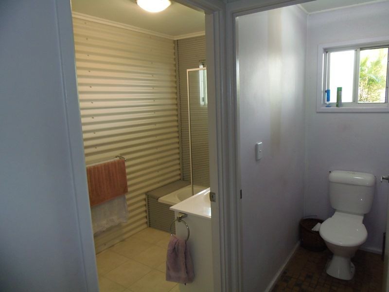 18 Green Valley Drive, Rainbow Beach QLD 4581