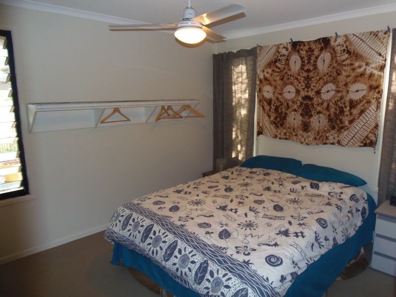 27 Bomburra Court, Rainbow Beach QLD 4581